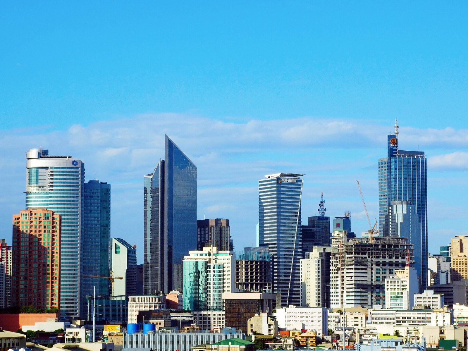 Best Luxury Hotels in Manila: Makati, BGC & Bay