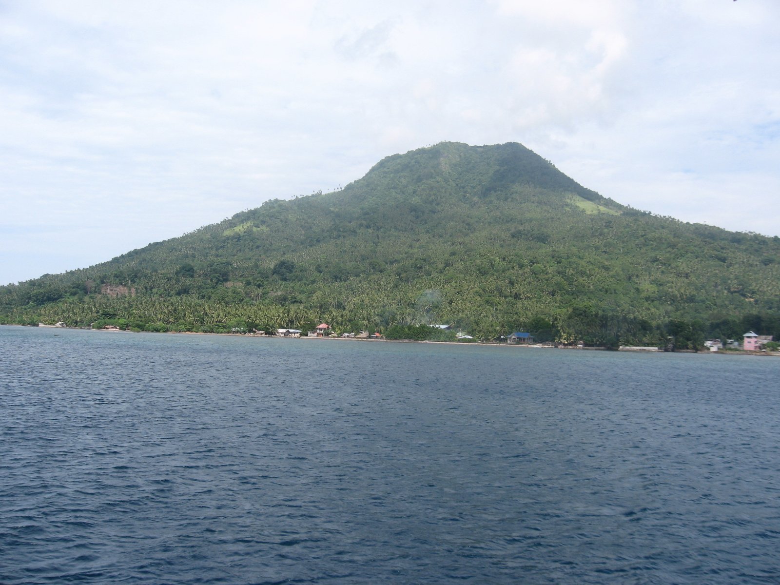 Best Time to Visit Camiguin: Weather, Diving Season & Crowds (2026)