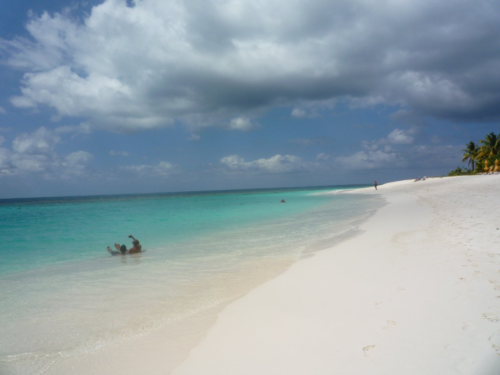 Shoal Bay beach in Anguilla with turquoise water