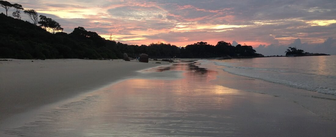 Bintan Honeymoon Guide 2026: Villas & Romance