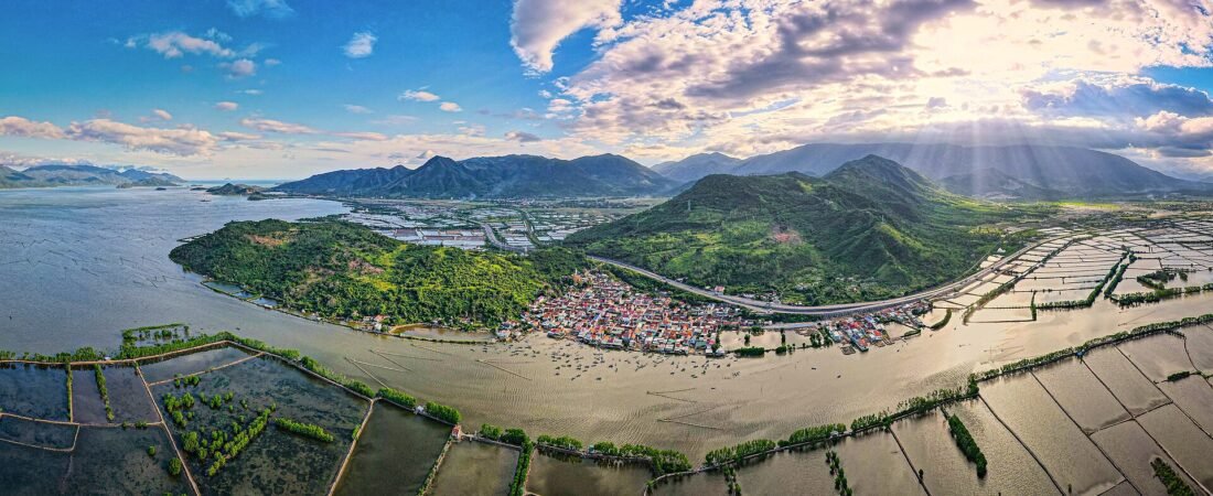 Cam Ranh vs Ninh Van Bay 2026: Which Bay Wins?