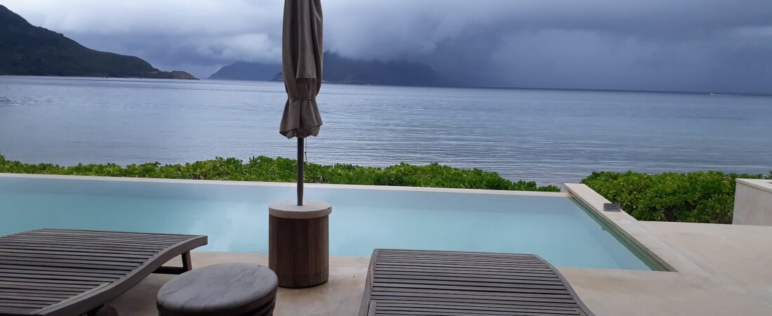 Con Dao Honeymoon Guide 2026: Resorts & Itinerary