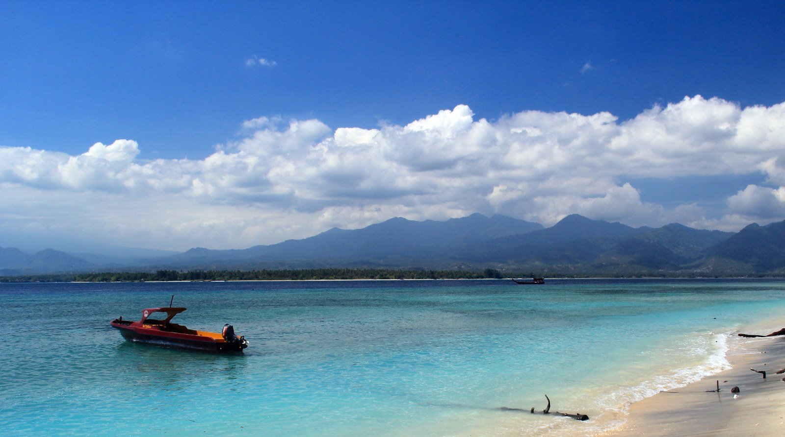 Beach on Gili Air with Lombok visible across the water