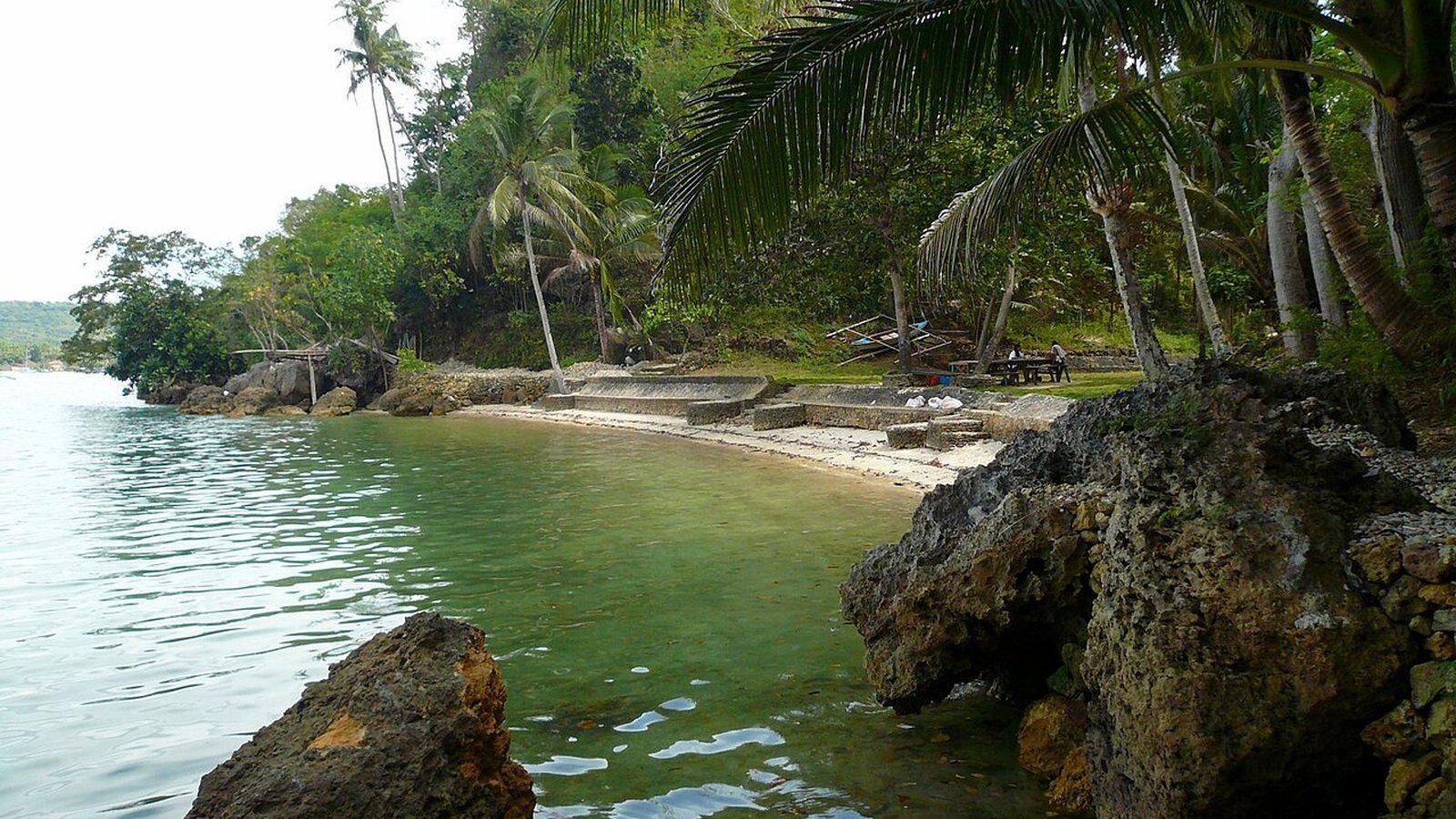 Guimaras Island Travel Guide 2026: Mangoes & Beaches