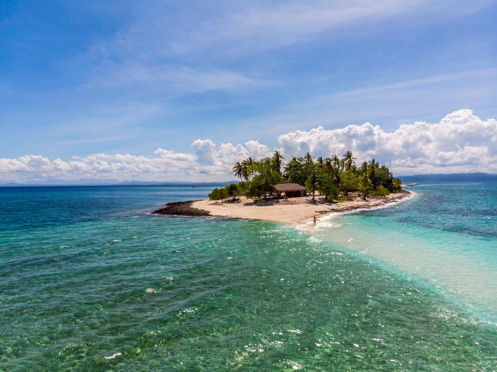 White sand and clear shallow water at Kalanggaman Island, Leyte