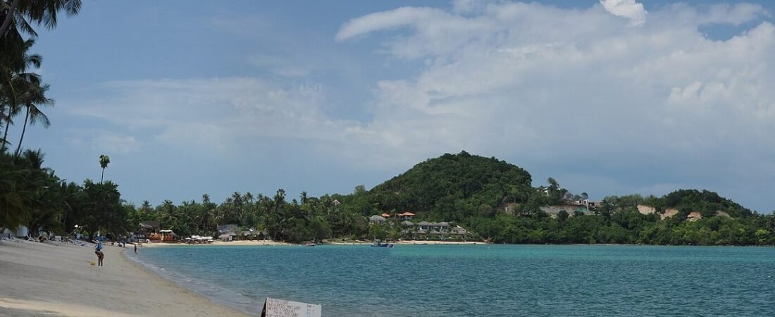 Koh Samui vs Koh Phangan: Which Island Fits?