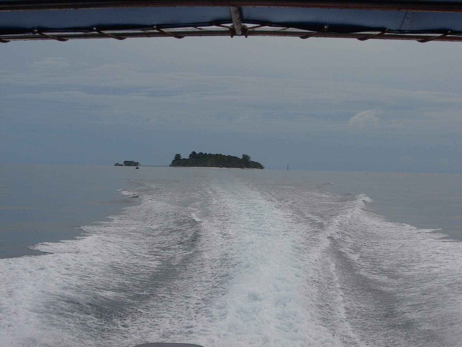 Lankayan Island Honeymoon Guide 2026
