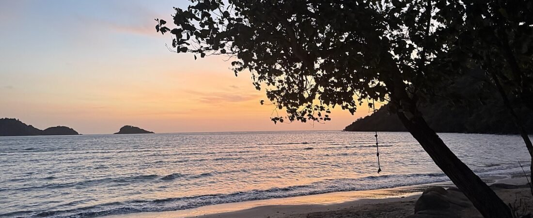 How to Get to Koh Chang from Bangkok 2026