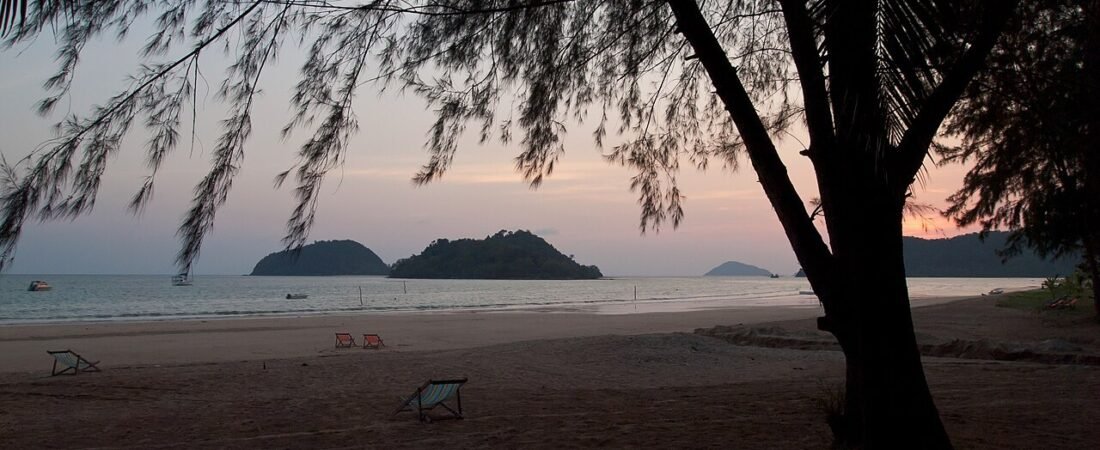 Koh Chang vs Koh Mak 2026: Which Suits You?