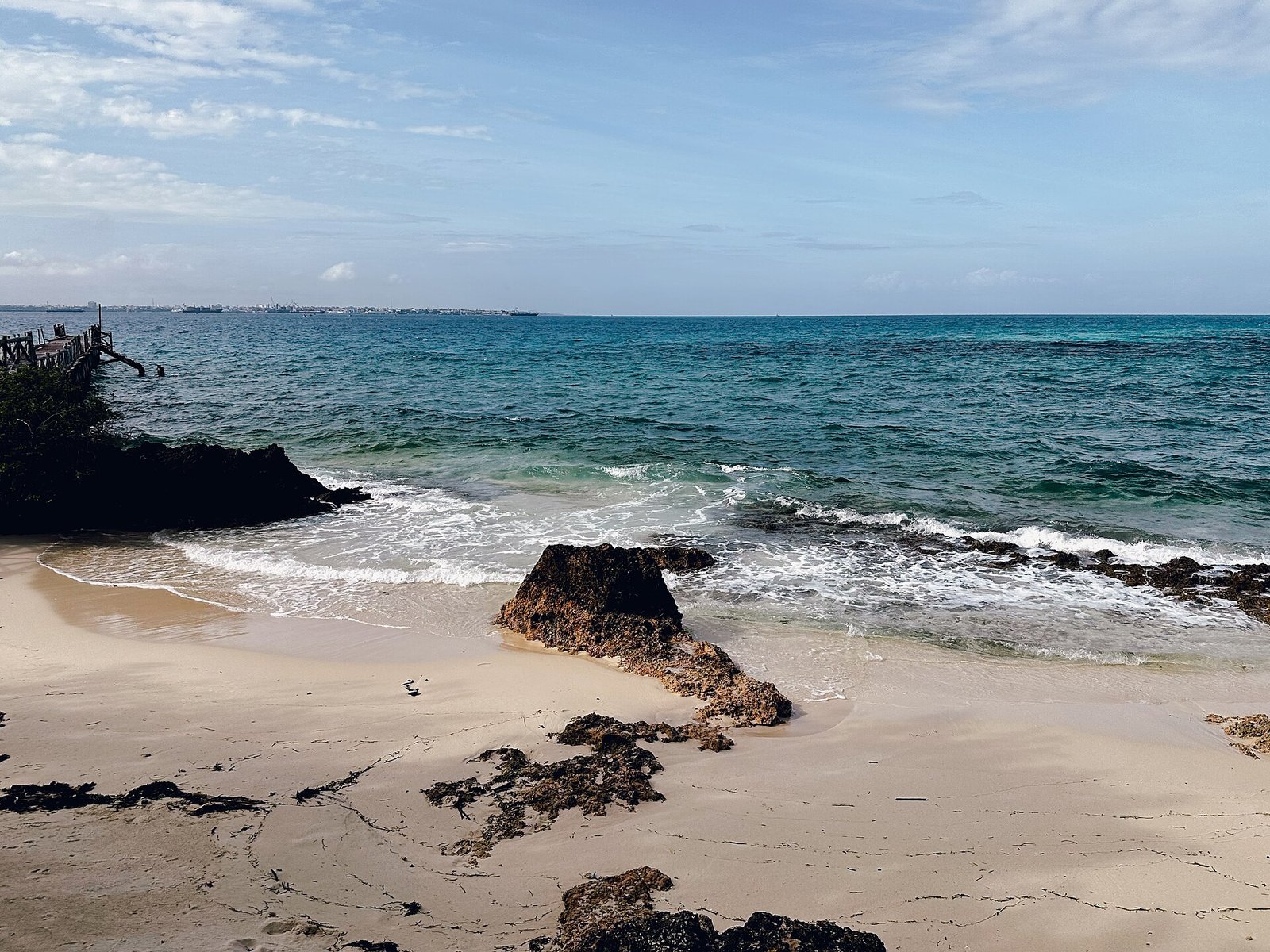 Zanzibar — Photo: Mangapwani, CC BY-SA 4.0, via Wikimedia Commons